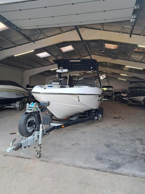 Malibu Wakesetter VLX 22 – Monsoon 350HP - BTW VERREKENBAAR, Watersport en Boten, Speedboten, Gebruikt, 6 meter of meer, Benzine