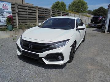 Honda Civic 1.5 i-VTEC Sport Plus PRACHTIGE WAGEN (bj 2018) beschikbaar voor biedingen