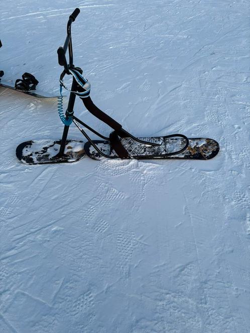 Snowscoot te koop weinig gebruikt ! Als nieuw, Vakantie, Vakantie | Wintersport