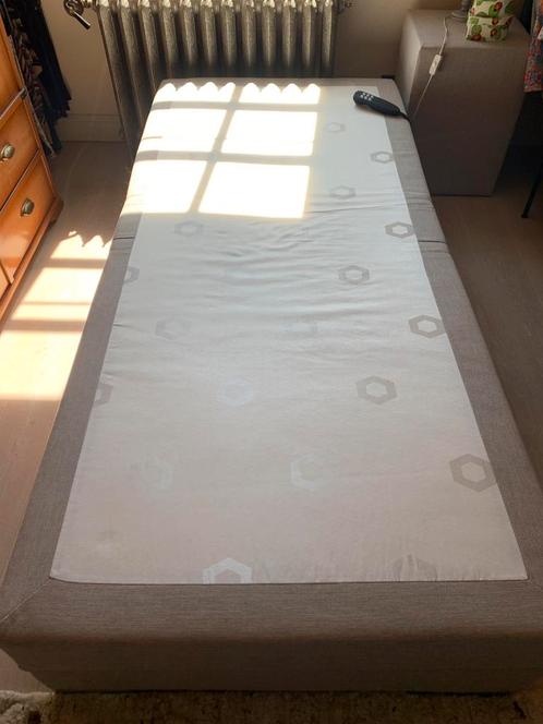 Elektrische boxspring 1 persoons, Huis en Inrichting, Slaapkamer | Matrassen en Bedbodems, Zo goed als nieuw, Matras, Ophalen