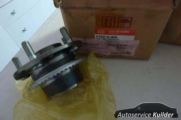 Wielnaaf Kia Carnival achter Nieuw Orgineel beschikbaar voor biedingen