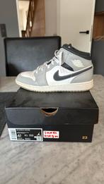 Nike air jordan 1 mid (gs), Ophalen, Zo goed als nieuw