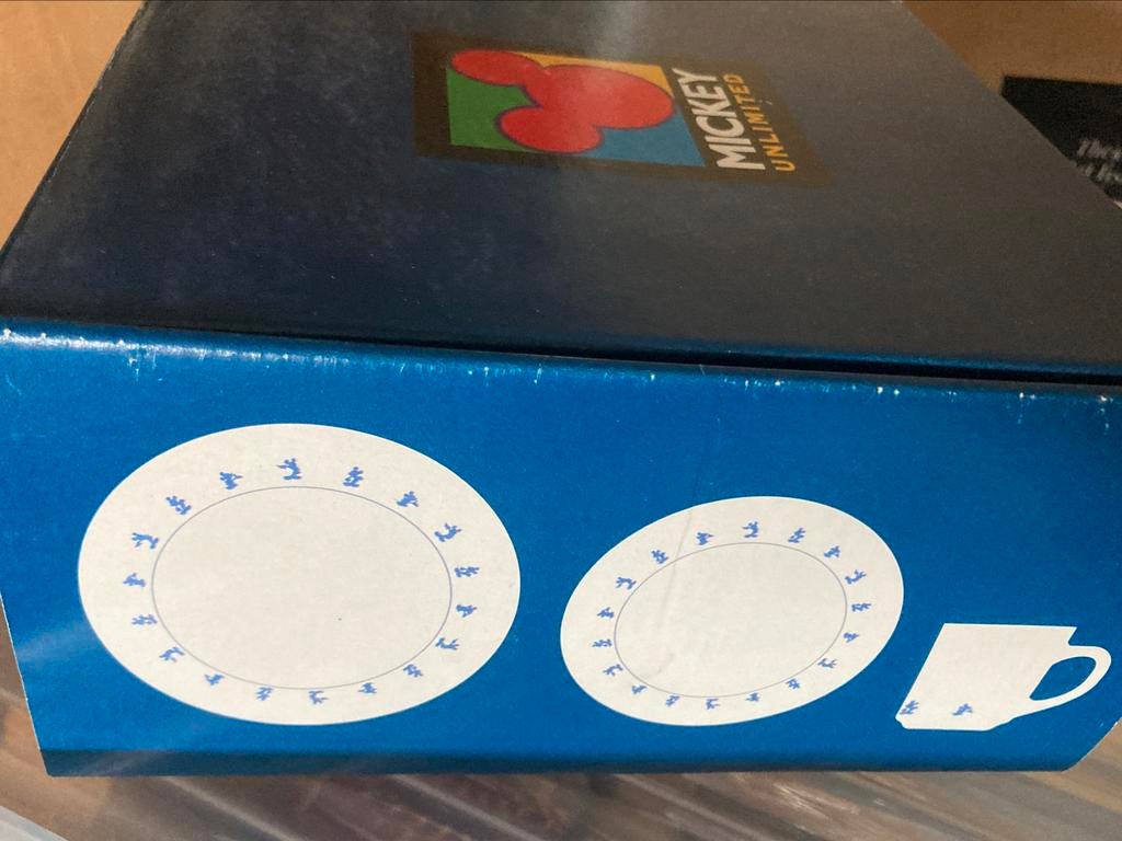 Lot vaisselle disney, Enlèvement, Comme neuf