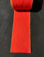 Rood borduurvlechtwerk omzoomd met goud - breedte 10cm, Ophalen of Verzenden, Nieuw, Lint, Band of Elastiek
