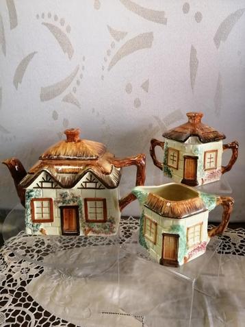 Vintage Cottage tea set Staffordshire Keele Pottery