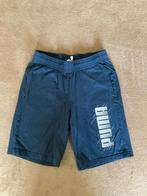 Blauw sport short, Puma, 9-10 jaar, Enfants & Bébés, Vêtements enfant | Taille 134, Pantalon, Garçon, Enlèvement ou Envoi, Puma