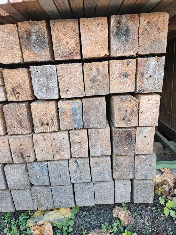 Hout balken L=120 cm x75x95 mm nagels vrij 3 euro het stuk, Doe-het-zelf en Bouw, Metselstenen, Ophalen