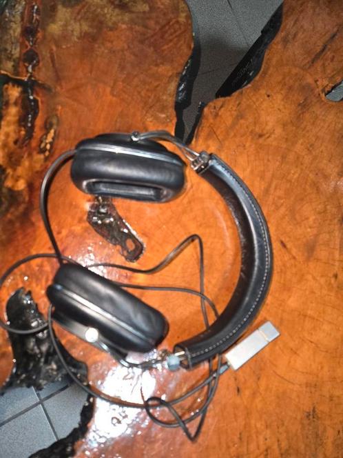 casque Bowers & Wilkins P7, Audio, Tv en Foto, Hoofdtelefoons, Gebruikt, Verzenden