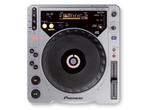 PIONEER CDJ 800  je cherche 1x, envoyez photo et prix svp, TV, Hi-fi & Vidéo, Lecteurs CD, Enlèvement ou Envoi, Pioneer