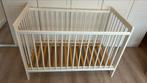 Babybed van massief hout, Kinderen en Baby's, Babywiegjes en Ledikanten, Ophalen, Gebruikt, Ledikant