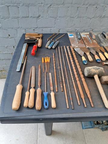 allerlei gereedschap en werk gerief  beschikbaar voor biedingen