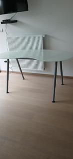 Bureau met glazen blad, Huis en Inrichting, Ophalen, In hoogte verstelbaar, Zo goed als nieuw, Bureau