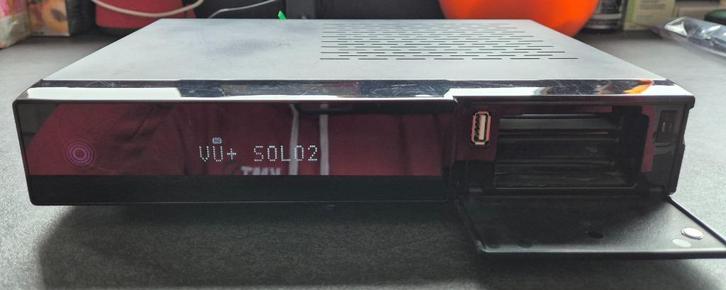 vu+ solo 2 Enigma Noir, Audio, Tv en Foto, Schotelantennes, Gebruikt, (Schotel)antenne-accessoires, Overige merken, Ophalen of Verzenden