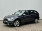 ✅ BMW X1 sDrive18i Automaat GARANTIE Leer Navi Zetelverw, 1505 kg, Leder, Bedrijf, 5 zetels