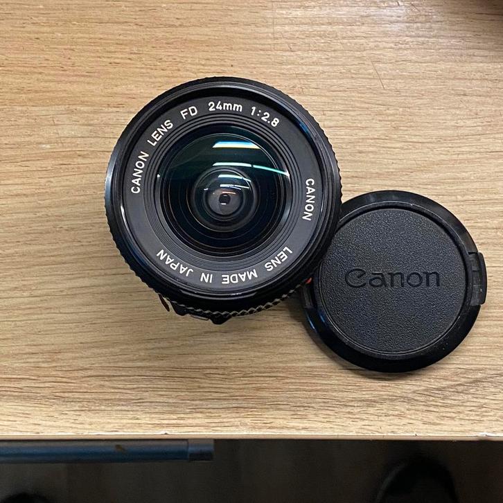 Canon New FD 24mm f2.8*zo goed als nieuw, Audio, Tv en Foto, Fotocamera's Analoog, Zo goed als nieuw, Spiegelreflex, Canon, Ophalen of Verzenden