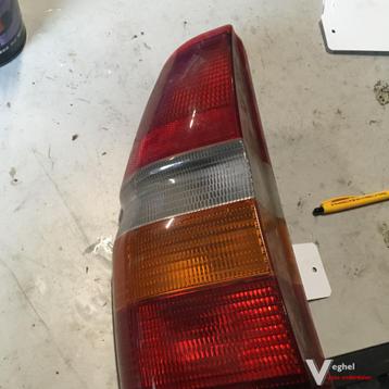 Ford escort 1994 Achterlicht Links Station of Sedan  beschikbaar voor biedingen