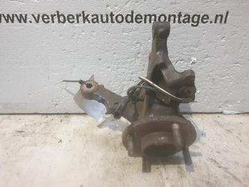 FUSEE RECHTS VOOR Ford B-Max (JK8) (av1c-3k170-ba) beschikbaar voor biedingen
