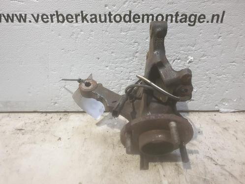 FUSEE RECHTS VOOR Ford B-Max (JK8) (av1c-3k170-ba), Auto-onderdelen, Ophanging en Onderstel, Ford, Gebruikt