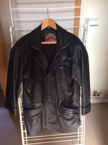 lederen vest beschikbaar voor biedingen