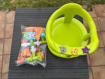 Badstoeltje en badspeelgoed voor baby beschikbaar voor biedingen