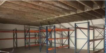 magazijnrekken beschikbaar voor biedingen