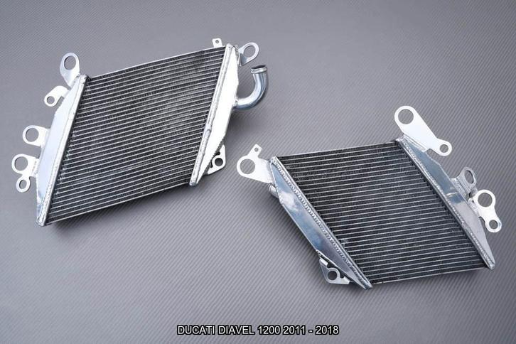 Radiateur radiatoren AVDB DUCATI DIAVEL 1200 2011 - 2018, Motoren, Accessoires | Overige, Nieuw, Ophalen of Verzenden