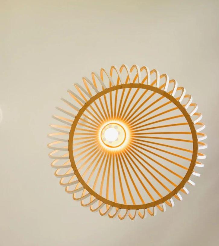 Secto Design Octo 4240 hanglamp WIT, Maison & Meubles, Lampes | Suspensions, Utilisé, 50 à 75 cm, Bois, Enlèvement ou Envoi