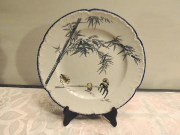 assiette " l'escalier de cristal Service Rousseau  beschikbaar voor biedingen