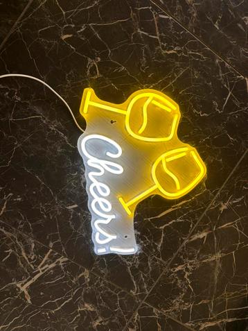 Neon ‘Cheers’ Light, Enlèvement ou Envoi