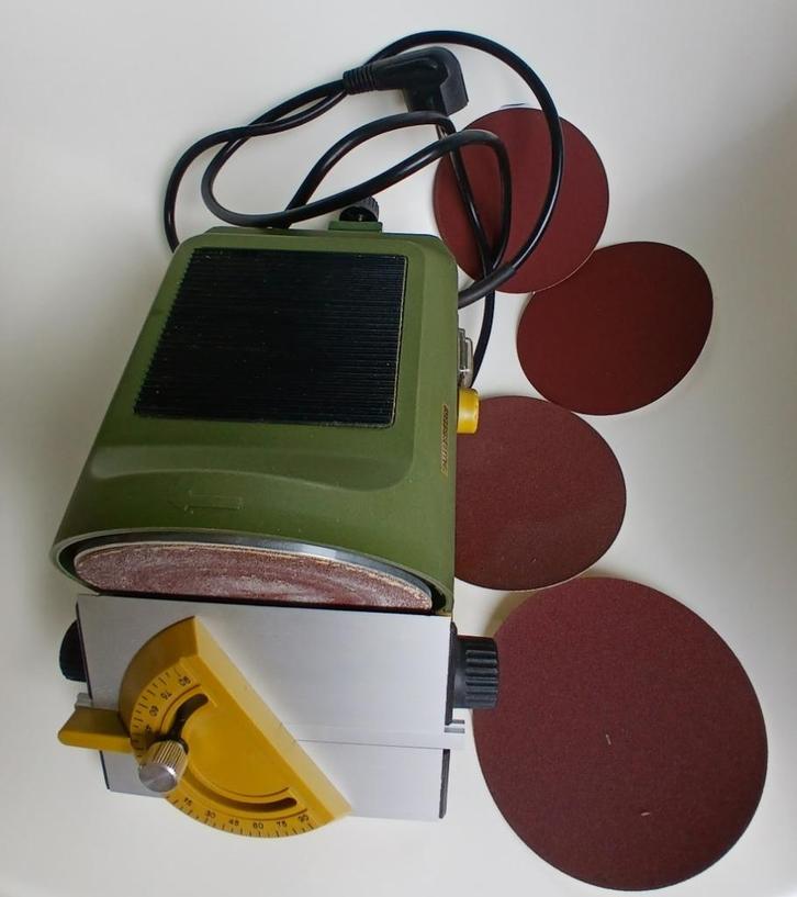 Ponceuse à disque, Doe-het-zelf en Bouw, Gereedschap | Schuurmachines, Gebruikt, Excentrische schuurmachine, Minder dan 600 watt