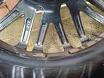 Jantes/pneus Alu noir kit pour l'hiver, 215 mm, 17 pouces, Pneu(s), Véhicule de tourisme