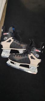 CCM ijshockey 43, Ophalen, Schaatsen