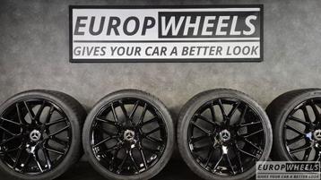 19 inch Mercedes C-klasse W206 zomerbanden S206 Breedset beschikbaar voor biedingen