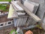 Gratis betonnen palen en platen te itegem, Ophalen, Palen