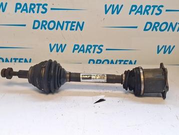 Aandrijfas links-voor van een Volkswagen Touran beschikbaar voor biedingen