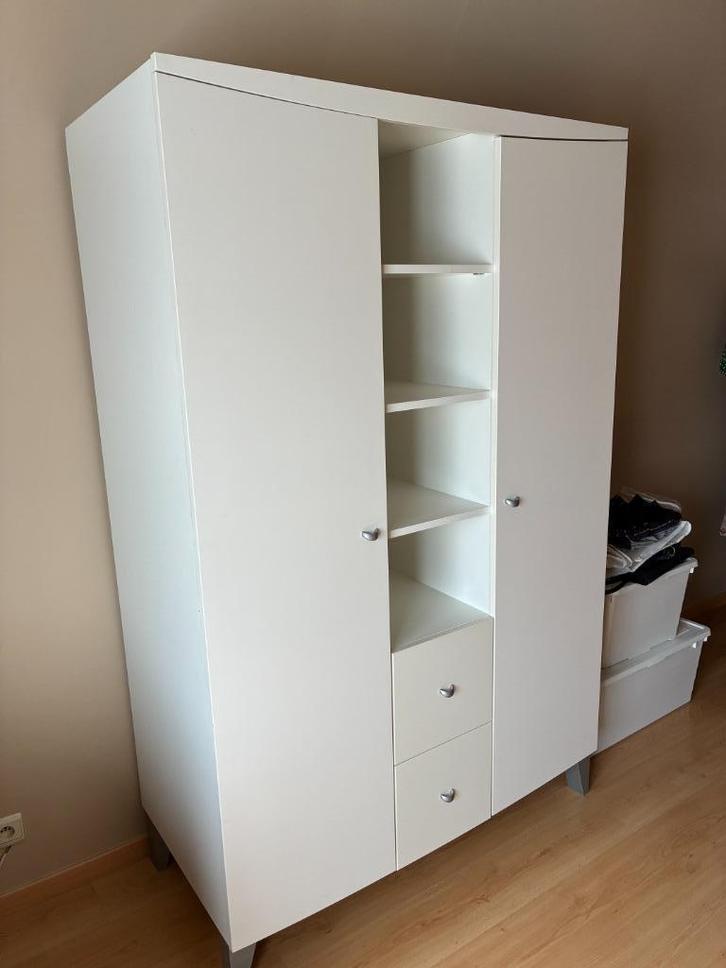 Kleerkast kinderkamer, Kinderen en Baby's, Kinderkamer | Commodes en Kasten, Zo goed als nieuw, Kast, 105 cm of meer, 100 cm of meer