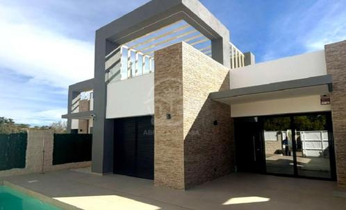 Luxe villa in hartje San Fulgencio met prachtig bergzicht, Immo, Buitenland, Spanje, Woonhuis, Dorp