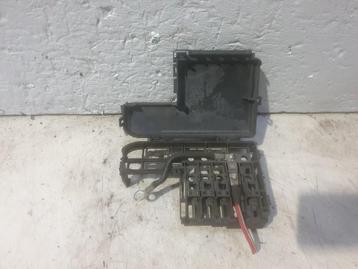 BOITIER FUSIBLES Opel Corsa D (01-2006/12-2014), Utilisé, Opel