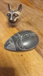 Égyptien. Figurine Scarabée et Bastet, Enlèvement ou Envoi