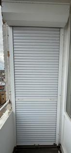 Voorzet rolluik wit 82cm breed 202cm hoog (+18cm bak), Doe-het-zelf en Bouw, Rolluiken, Ophalen, 200 cm of meer, Minder dan 100 cm