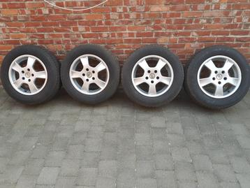 Velgen Met Banden ATT. 195/65 R15 91H. 6-7mm. Goede staat.  beschikbaar voor biedingen