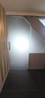 Schuifdeur van gehard glas in mat glas, Doe-het-zelf en Bouw, Raamkozijnen en Schuifdeuren, Overige materialen, Zo goed als nieuw