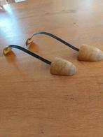 2 houten schoenspanners/ 2€ voor 2/brocant /voor deco of?, Ophalen of Verzenden