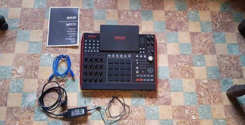 Akai MPC X (sampler, sequencer), Muziek en Instrumenten, Samplers, Zo goed als nieuw, Ophalen