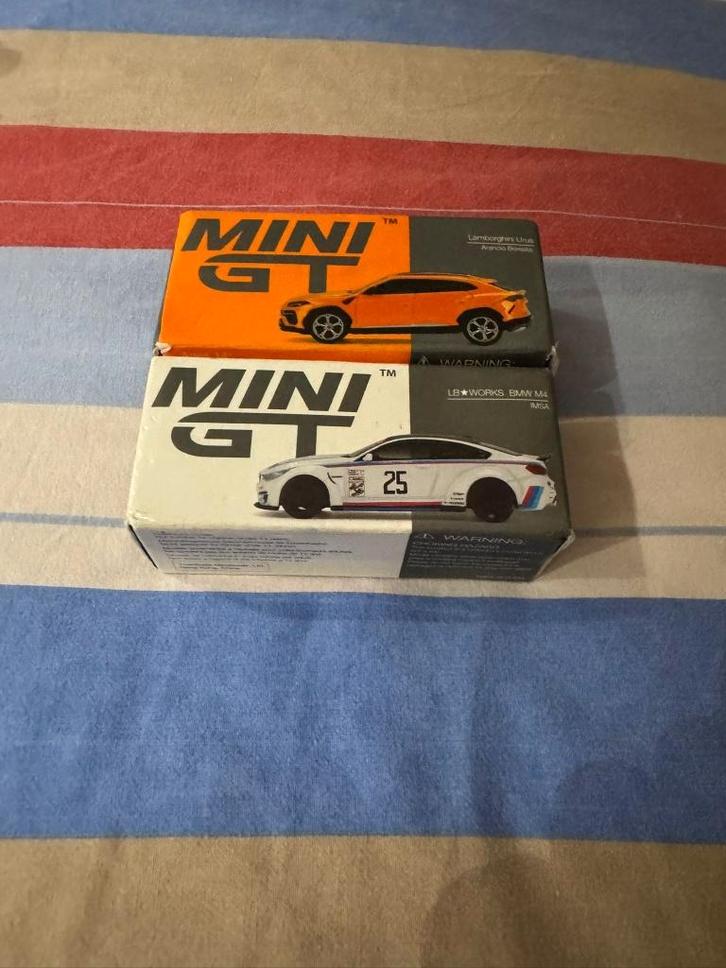 lot mini gt, Hobby en Vrije tijd, Modelauto's | Overige schalen, Zo goed als nieuw, Auto, Ophalen of Verzenden