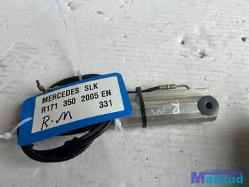 MERCEDES SLK R171 rechts binnen dak cilinder 2005-2011 beschikbaar voor biedingen
