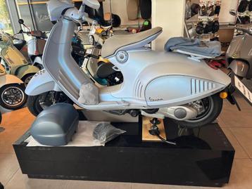 Moet weg! Bouw elementen podiumstukken beschikbaar voor biedingen