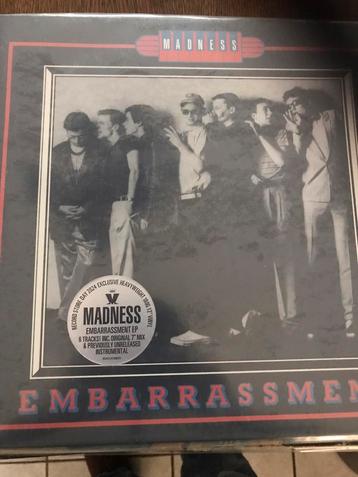 Madness - embarrassment beschikbaar voor biedingen