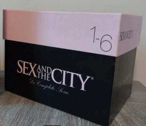 Sex And The City - de volledige serie, CD & DVD, DVD | TV & Séries télévisées, Coffret, Enlèvement ou Envoi