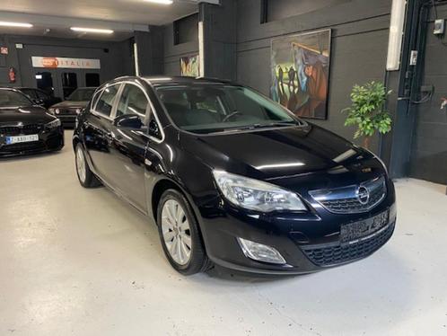 OPEL ASTRA ** VERSION EDITION ** 12 MOIS DE GARANTIE, Auto's, Opel, Bedrijf, Te koop, Astra, ABS, Airconditioning, Alarm, Bochtverlichting